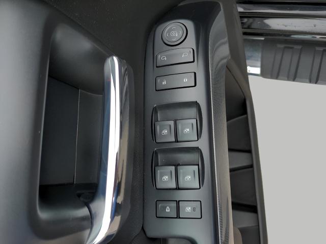 2018 Chevrolet Silverado 1500 Vehicle Photo in Green Bay, WI 54304