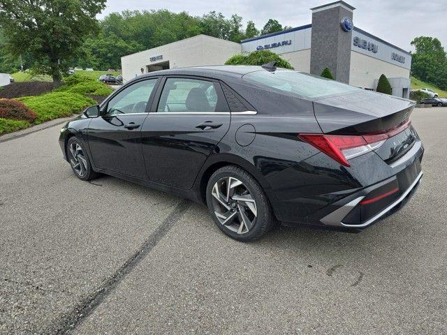 2024 Hyundai ELANTRA Vehicle Photo in Pleasant Hills, PA 15236