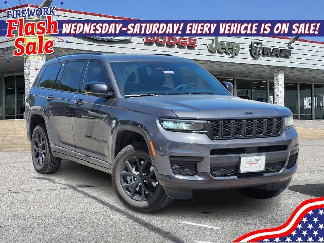 2025 Jeep Grand Cherokee L Vehicle Photo in Ennis, TX 75119-5114