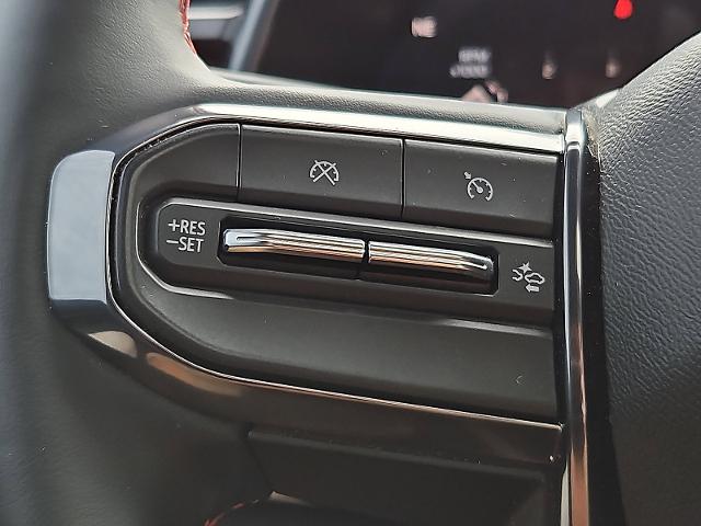 2024 GMC Canyon Vehicle Photo in TREVOSE, PA 19053-4984