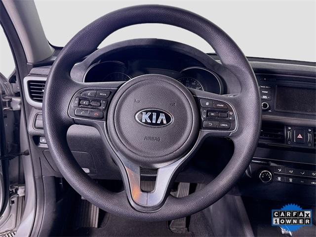 2016 Kia Optima Vehicle Photo in Puyallup, WA 98371