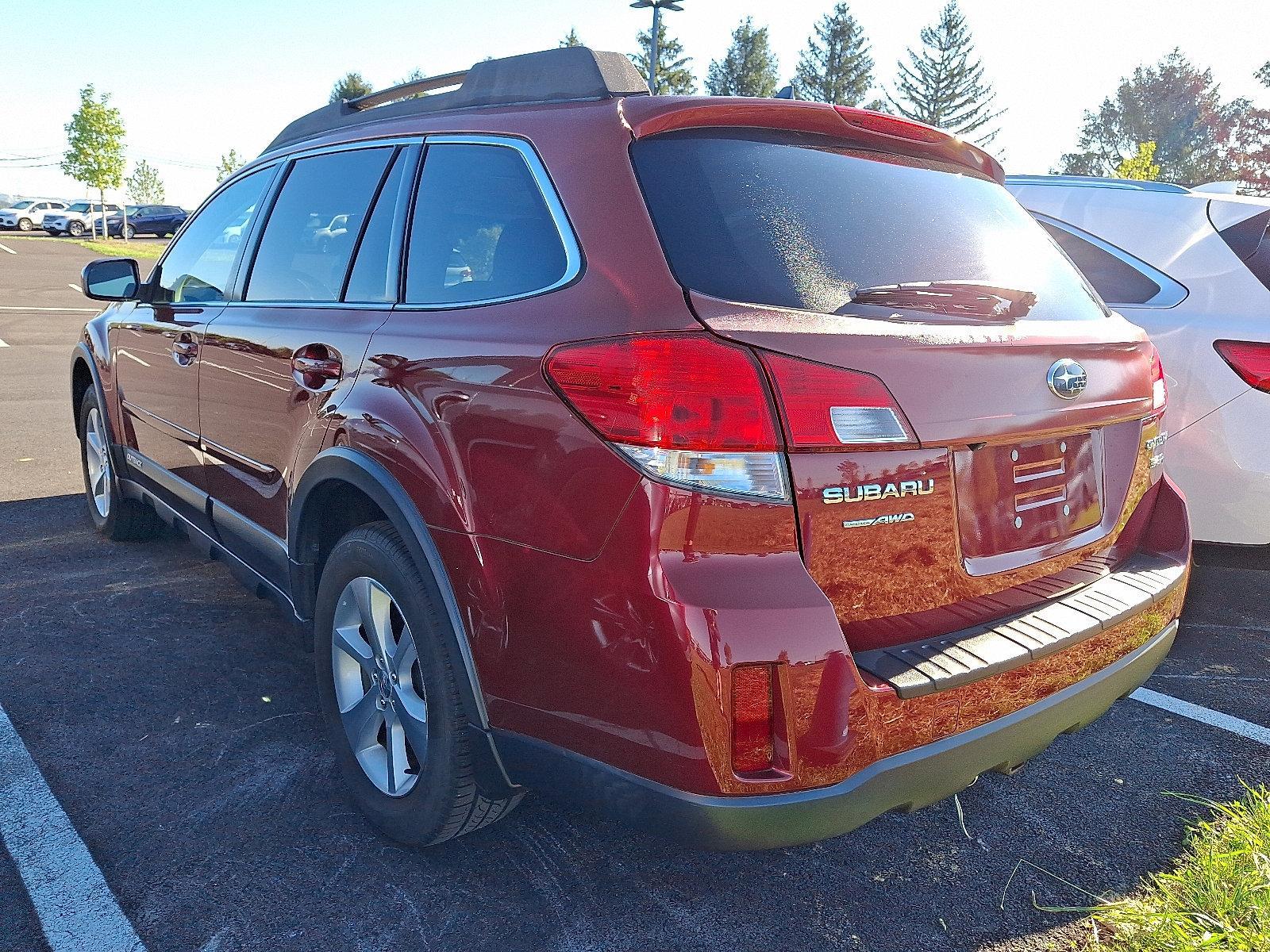 2014 Subaru Outback Vehicle Photo in Easton, PA 18045