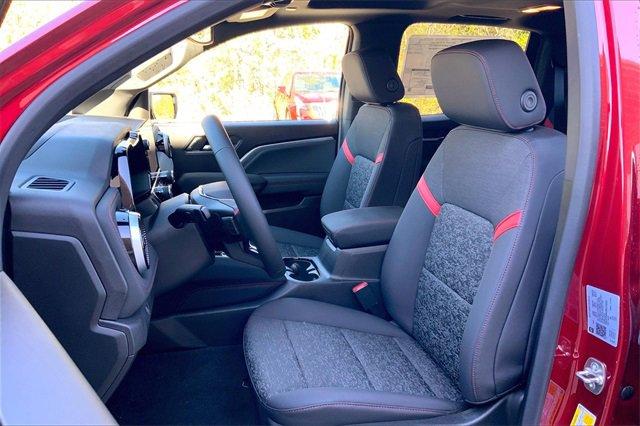 2024 Chevrolet Colorado Vehicle Photo in KANSAS CITY, MO 64114-4502
