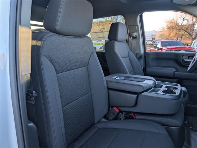 2025 Chevrolet Silverado 3500 HD CC Vehicle Photo in ENGLEWOOD, CO 80113-6708