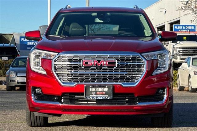 2024 GMC Terrain Vehicle Photo in ELK GROVE, CA 95757-8703