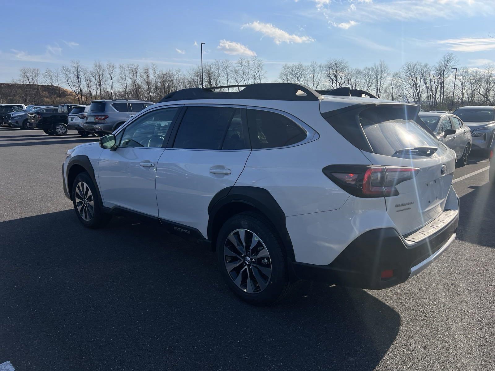 2025 Subaru Outback Vehicle Photo in Mechanicsburg, PA 17050