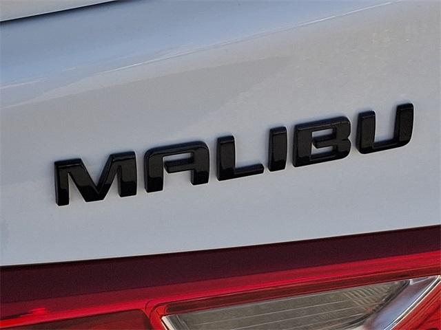 2025 Chevrolet Malibu Vehicle Photo in BERLIN, MD 21811-1121