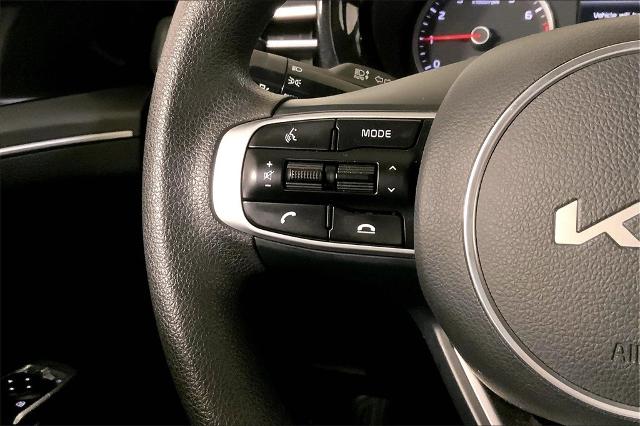 2023 Kia K5 Vehicle Photo in Kansas City, MO 64114