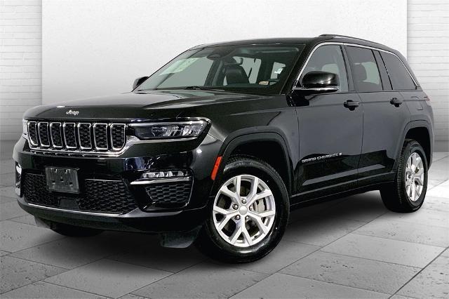 2023 Jeep Grand Cherokee Vehicle Photo in Kansas City, MO 64114