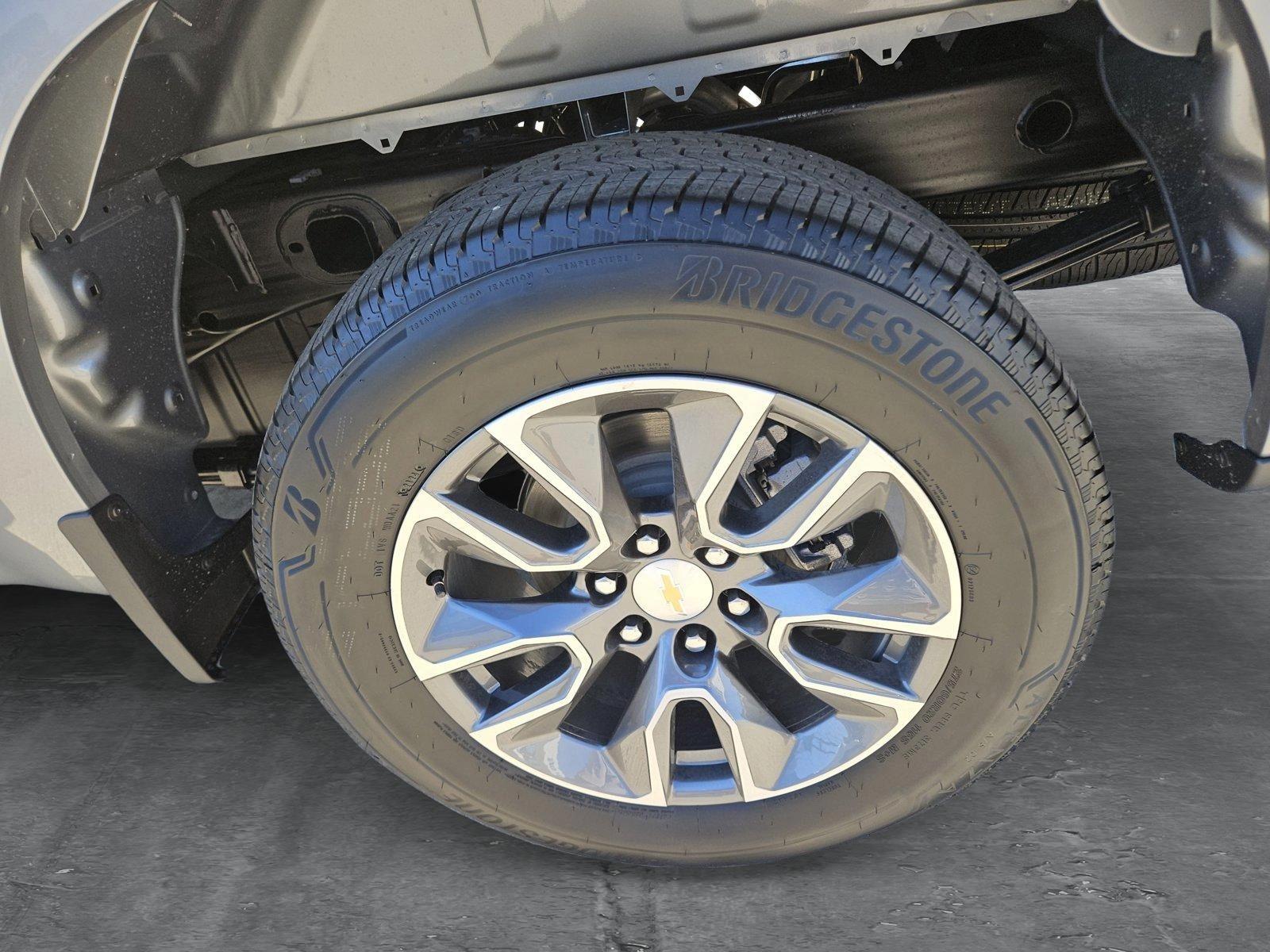 2025 Chevrolet Silverado 1500 Vehicle Photo in NORTH RICHLAND HILLS, TX 76180-7199
