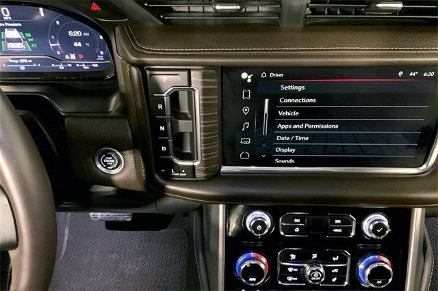 2024 GMC Yukon XL Vehicle Photo in KANSAS CITY, MO 64114-4502