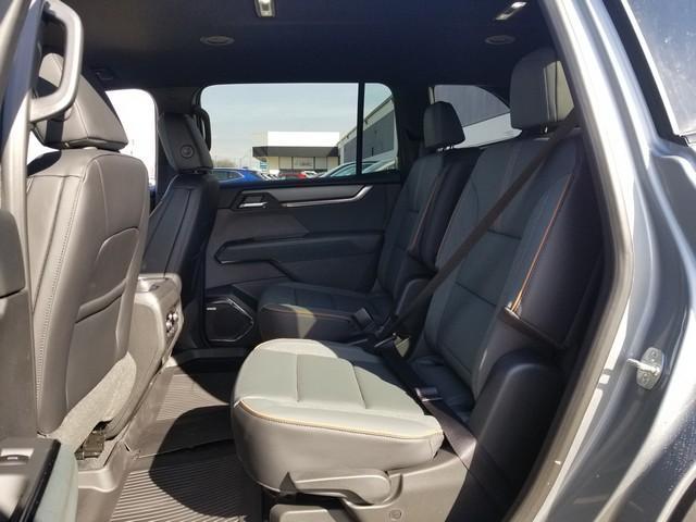 2025 GMC Acadia Vehicle Photo in ELYRIA, OH 44035-6349