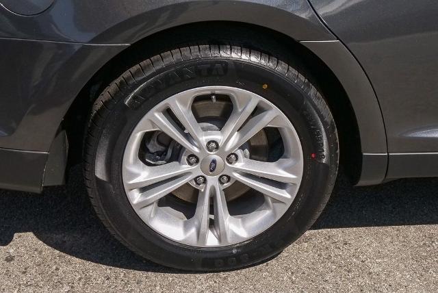 2018 Ford Taurus Vehicle Photo in VENTURA, CA 93003-8585