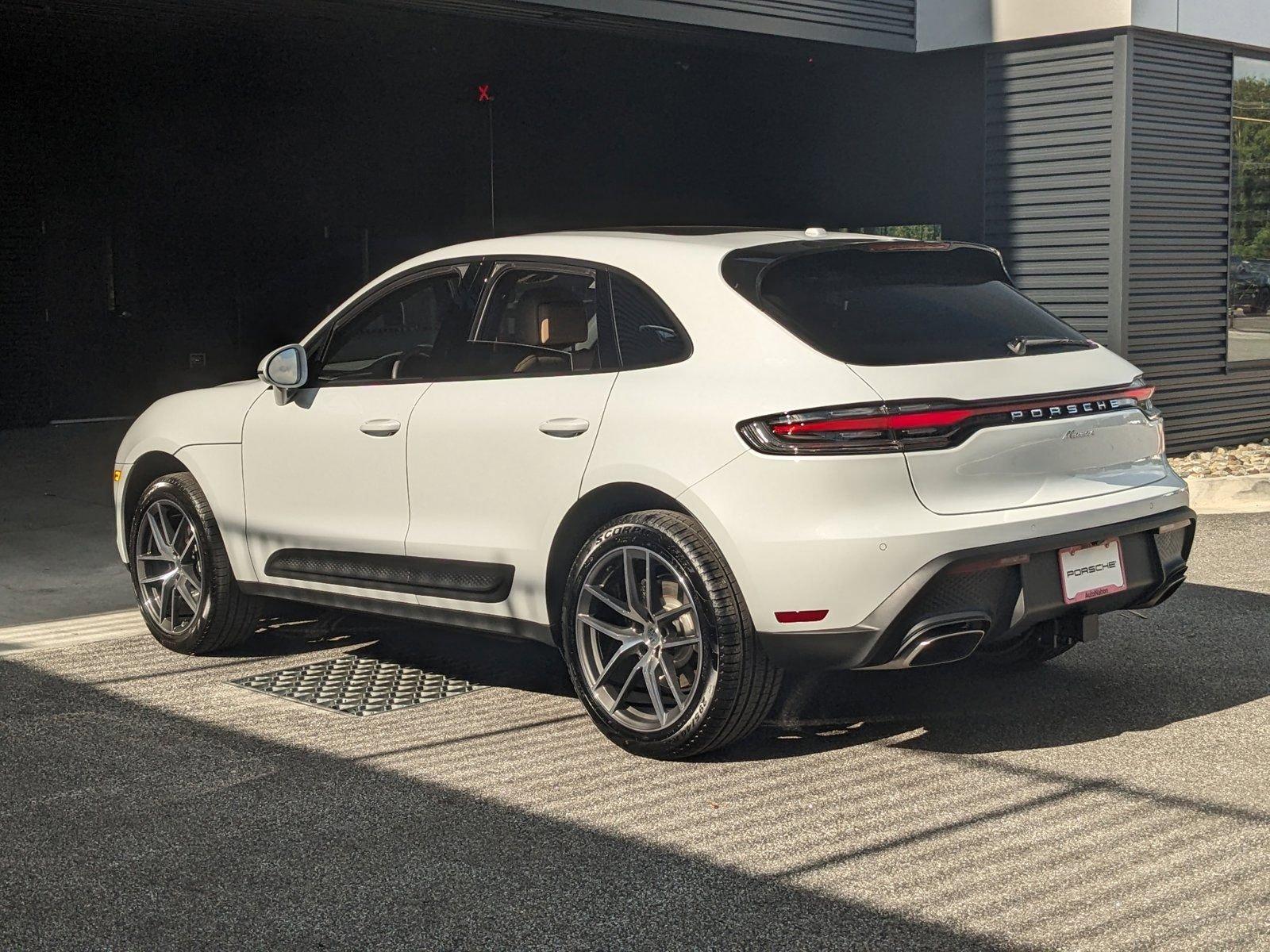 2025 Porsche Macan Vehicle Photo in Towson, MD 21204