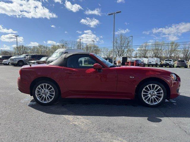 2017 FIAT 124 Spider Vehicle Photo in Mechanicsburg, PA 17050-1707