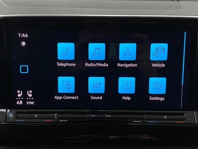 2025 Volkswagen Atlas Vehicle Photo in Appleton, WI 54913
