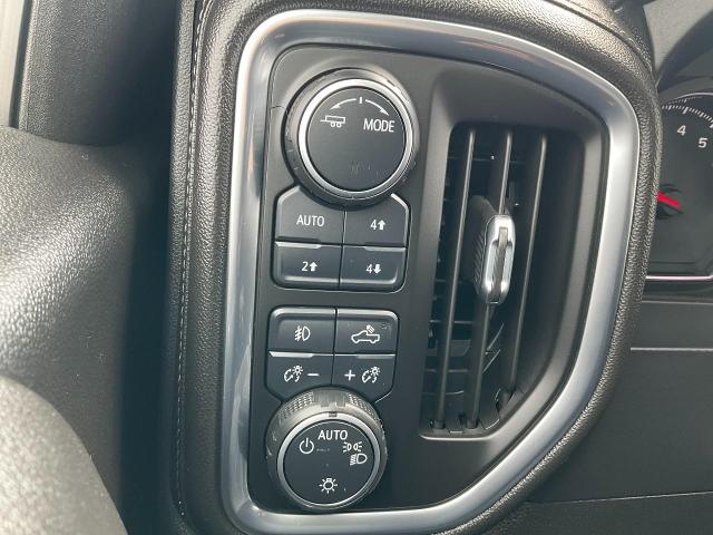 2020 Chevrolet Silverado 1500 Vehicle Photo in Kaukauna, WI 54130