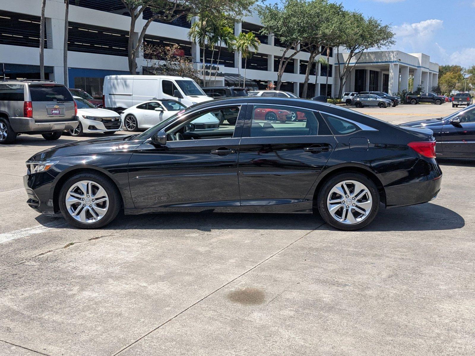 2020 Honda Accord Sedan Vehicle Photo in PEMBROKE PINES, FL 33024-6534