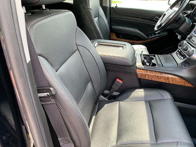 2018 Chevrolet Tahoe Vehicle Photo in MOON TOWNSHIP, PA 15108-2571