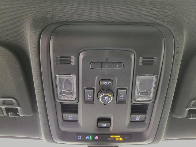 2021 GMC Yukon Vehicle Photo in NEENAH, WI 54956-2243