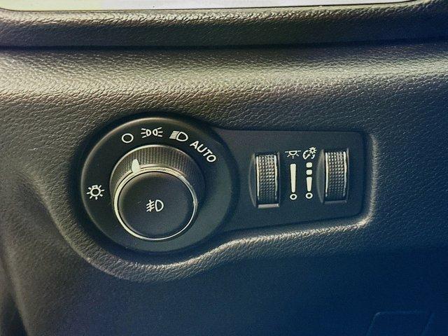 2020 Chrysler Pacifica Vehicle Photo in Doylsetown, PA 18901