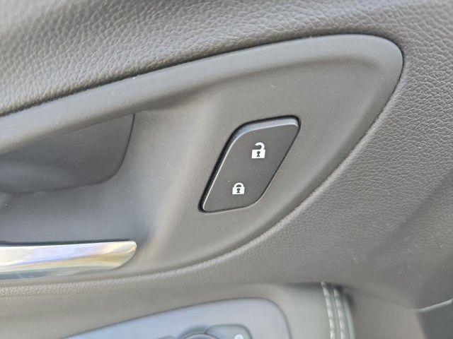 2024 Buick Encore GX Vehicle Photo in Pleasant Hills, PA 15236