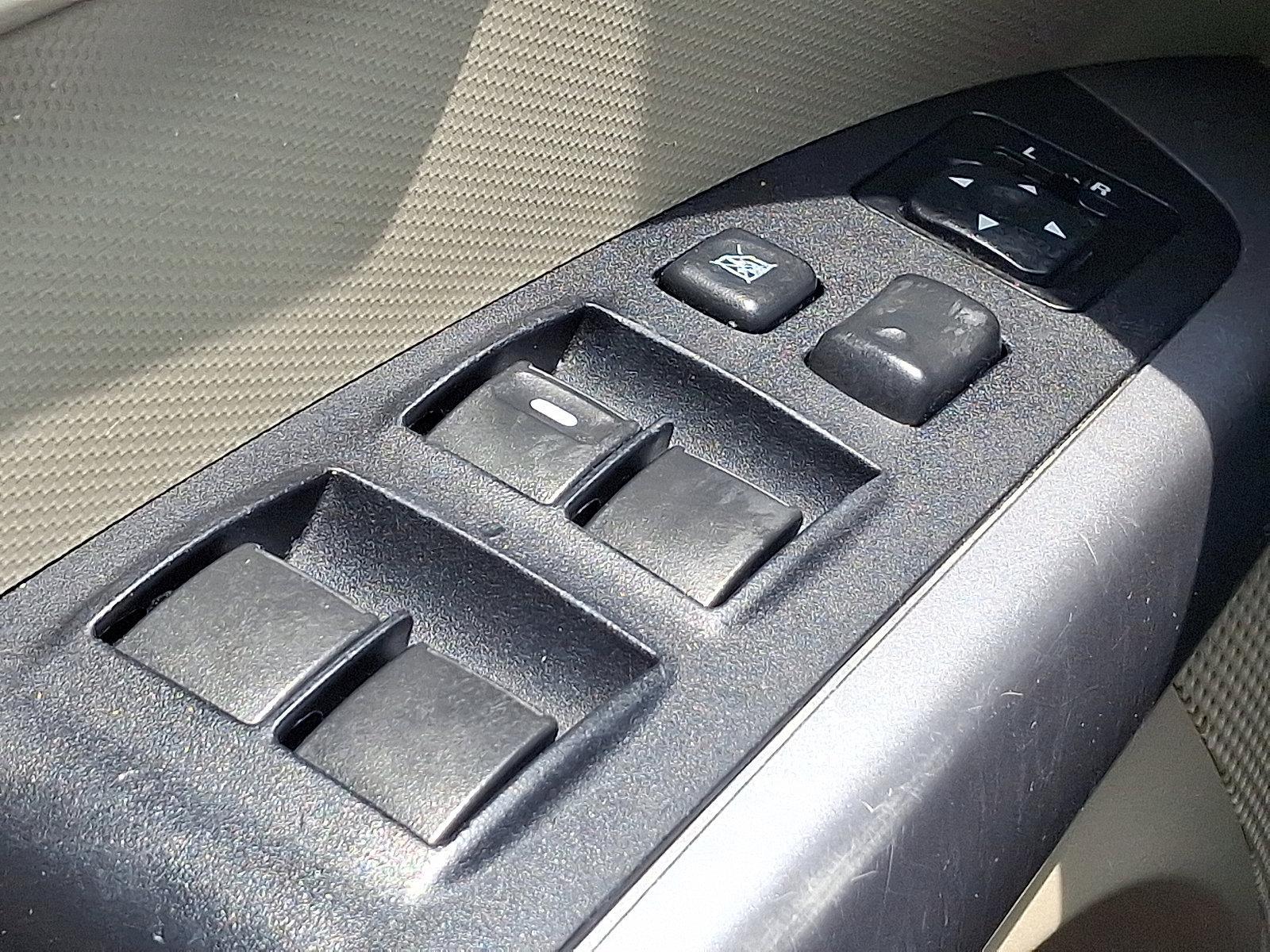 2013 Mitsubishi Outlander Vehicle Photo in Harrisburg, PA 17111