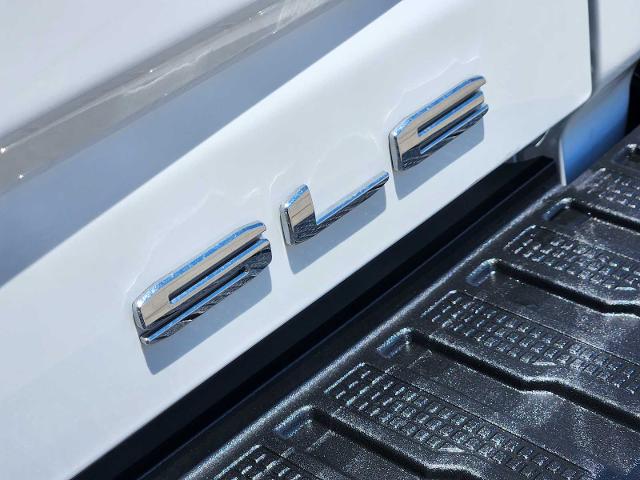 2025 GMC Sierra 2500 HD Vehicle Photo in DENTON, TX 76210-9321