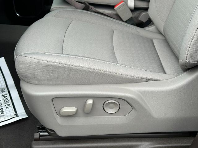 2025 Chevrolet Silverado 1500 Vehicle Photo in COLUMBIA, MO 65203-3903