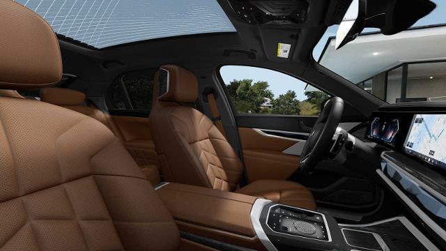 2025 BMW 740i xDrive Vehicle Photo in GRAPEVINE, TX 76051
