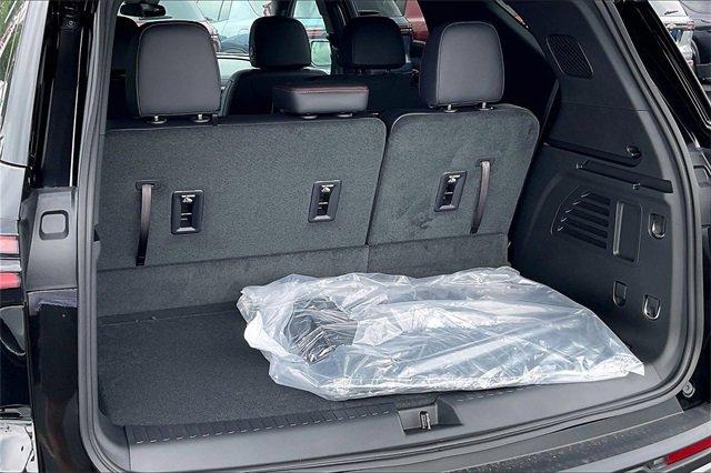 2025 Chevrolet Traverse Vehicle Photo in INDEPENDENCE, MO 64055-1314