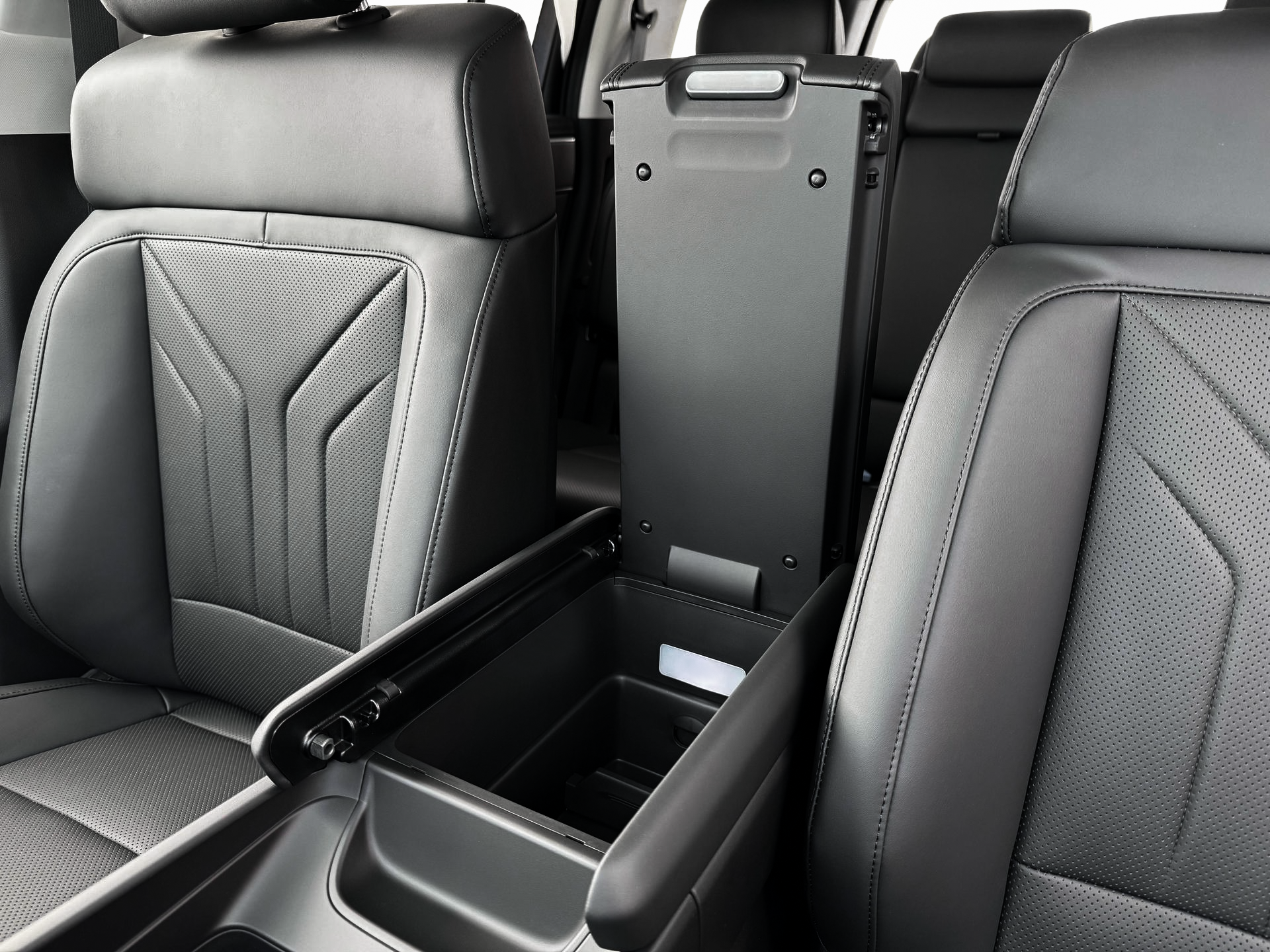 2025 Hyundai SANTA FE Hybrid Vehicle Photo in Peoria, IL 61615