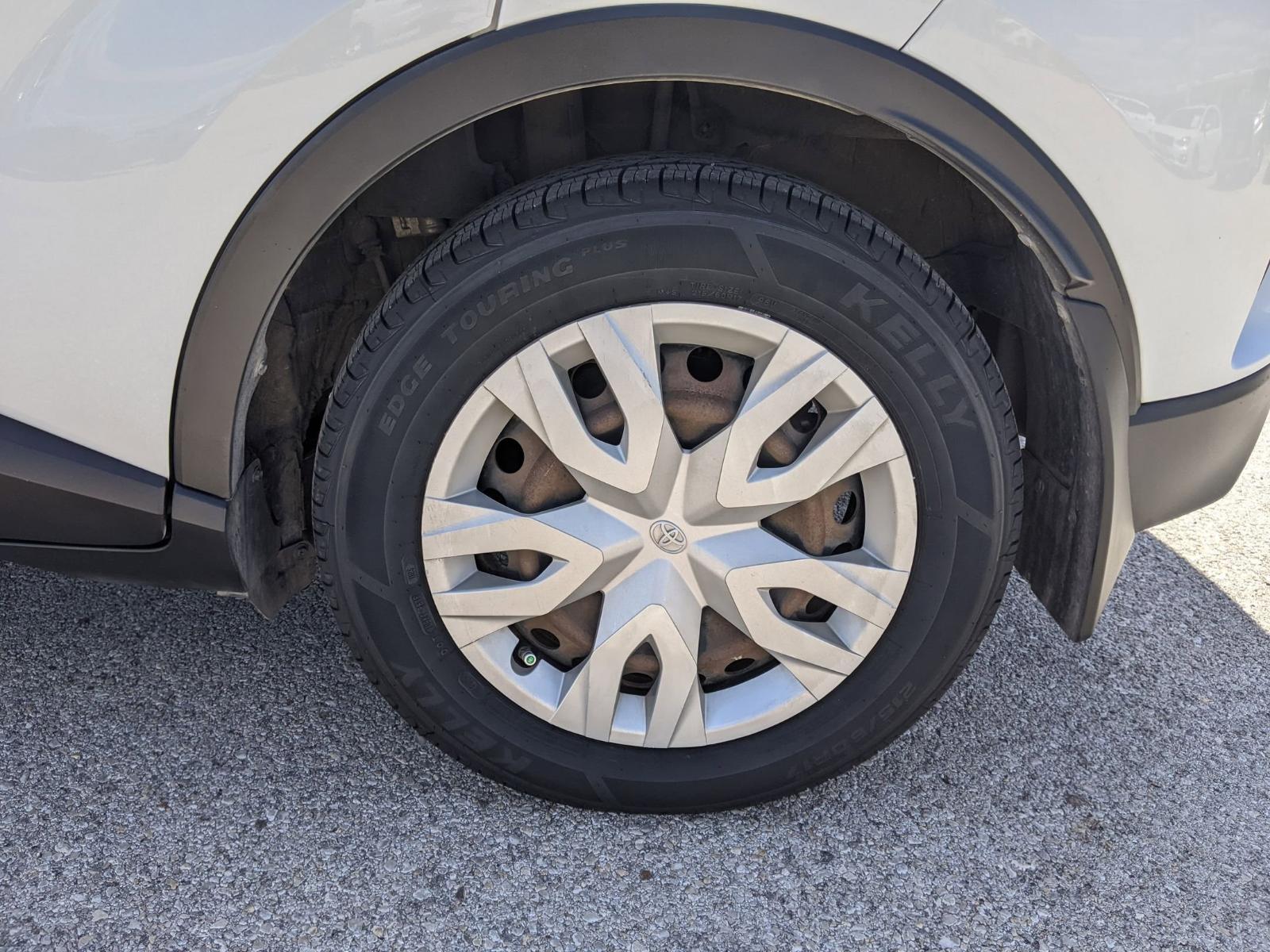 2021 Toyota C-HR Vehicle Photo in Seguin, TX 78155