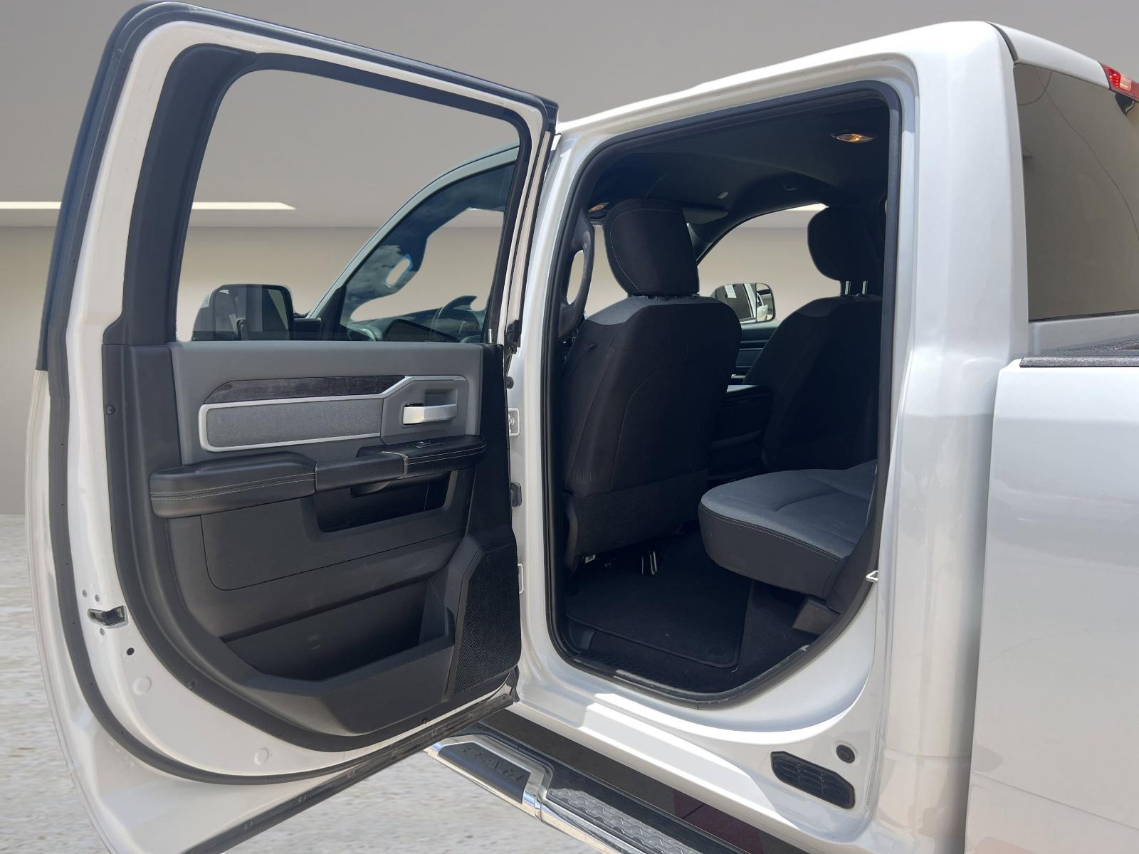 2021 Ram 2500 Vehicle Photo in GEORGETOWN, TX 78626-7508