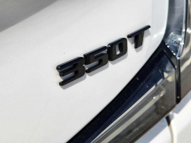 2023 Cadillac XT4 Vehicle Photo in DENTON, TX 76210-9321