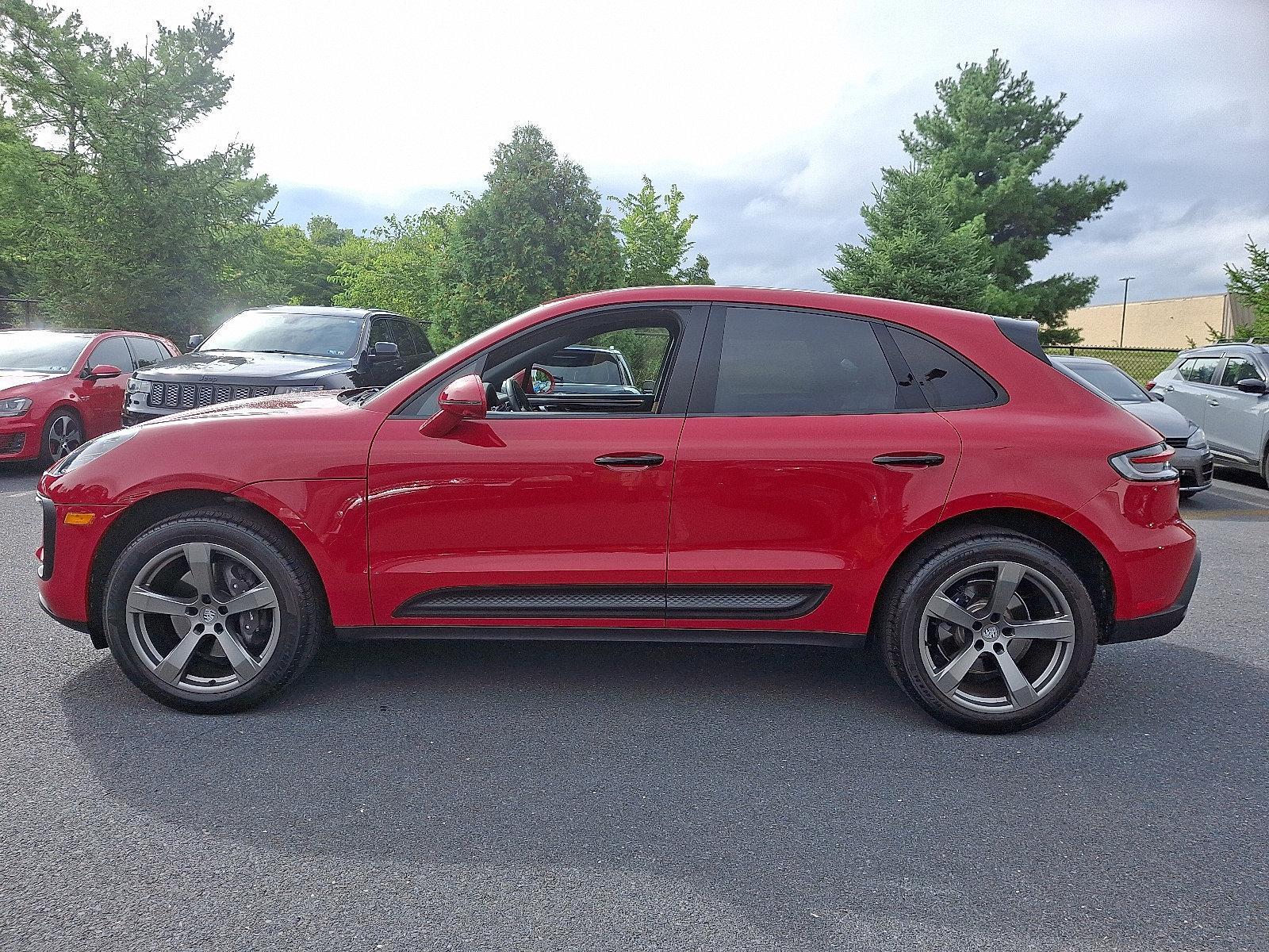 2024 Porsche Macan Vehicle Photo in Mechanicsburg, PA 17050-2306