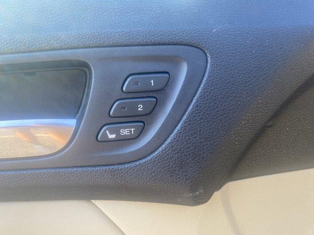 2016 Acura TLX Vehicle Photo in Doylsetown, PA 18901
