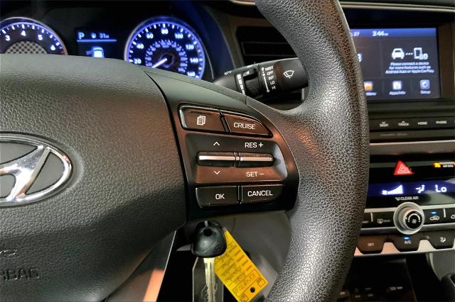 2020 Hyundai ELANTRA Vehicle Photo in Lees Summit, MO 64086