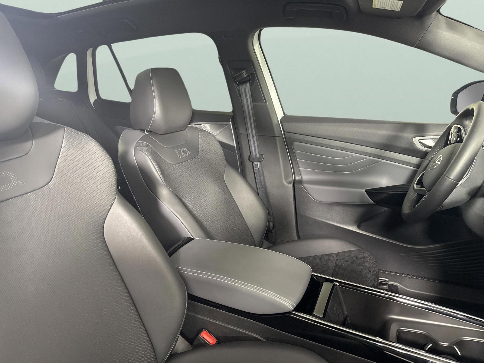 2023 Volkswagen ID.4 Vehicle Photo in Georgetown, TX 78626
