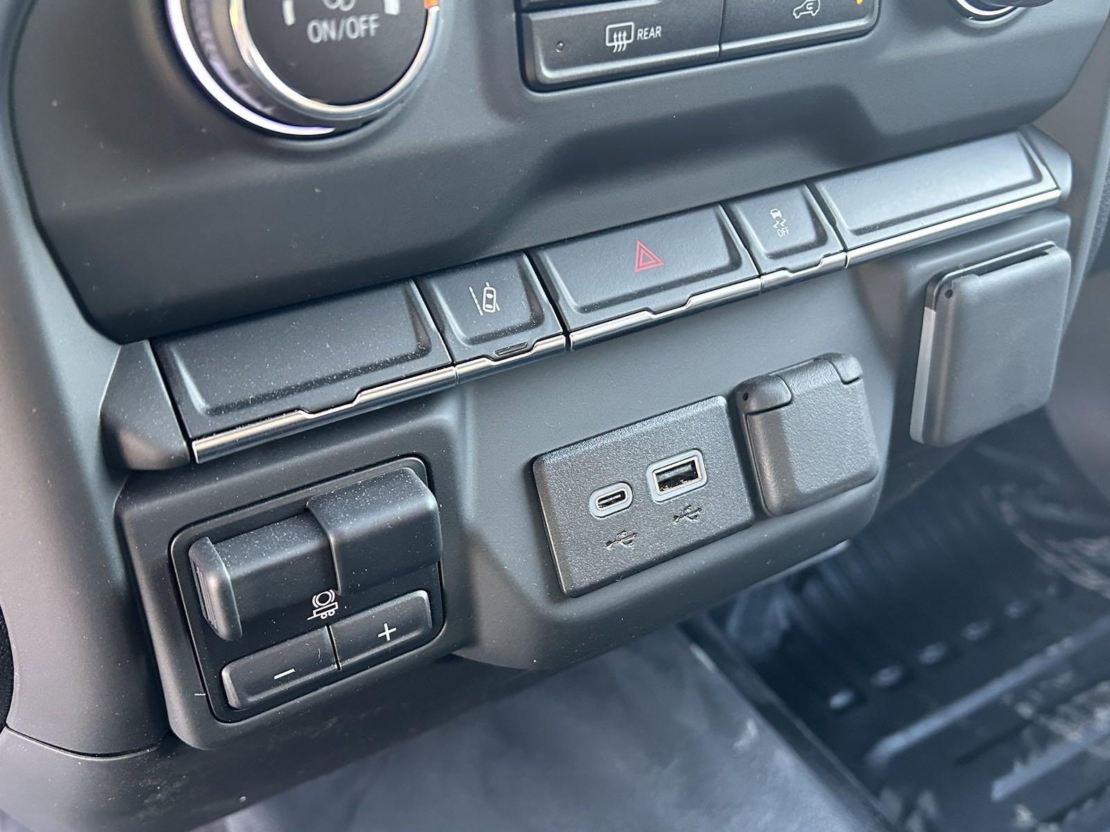 2024 Chevrolet Silverado 2500 HD Vehicle Photo in GEORGETOWN, TX 78626-7508