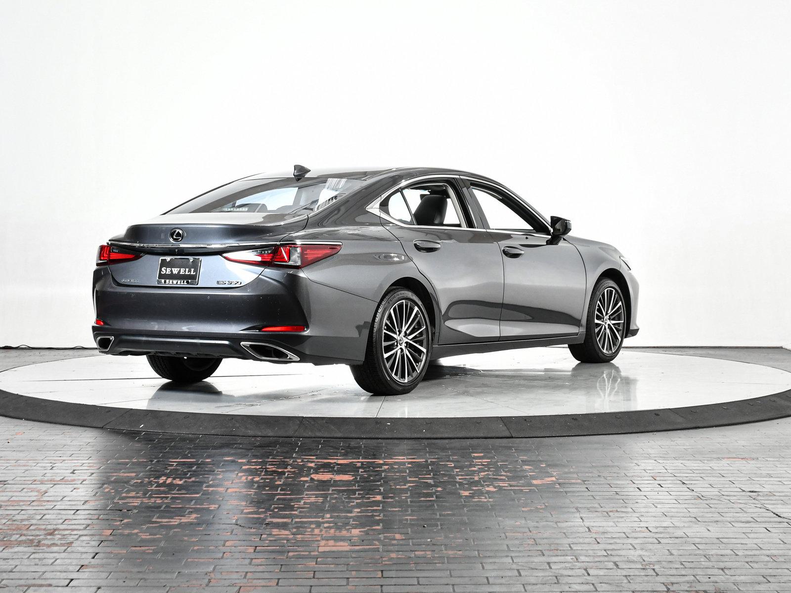 2022 Lexus ES 350 Vehicle Photo in DALLAS, TX 75235