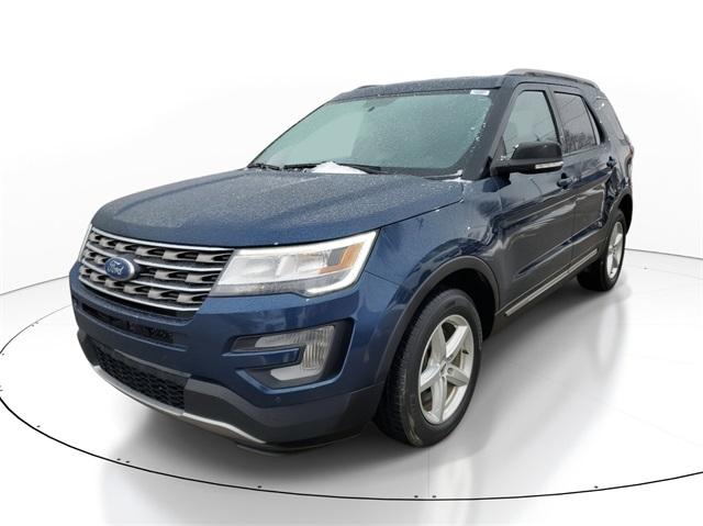 Used 2017 Ford Explorer XLT with VIN 1FM5K8D84HGE35875 for sale in Grand Blanc, MI