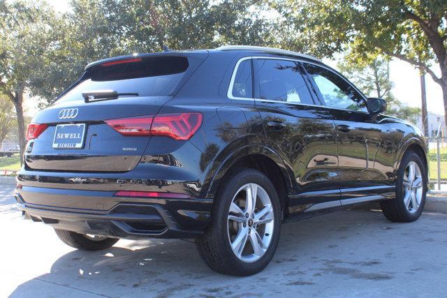 2022 Audi Q3 Vehicle Photo in HOUSTON, TX 77090