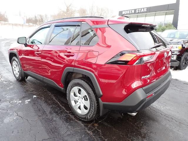 2019 Toyota RAV4 Vehicle Photo in ZELIENOPLE, PA 16063-2910