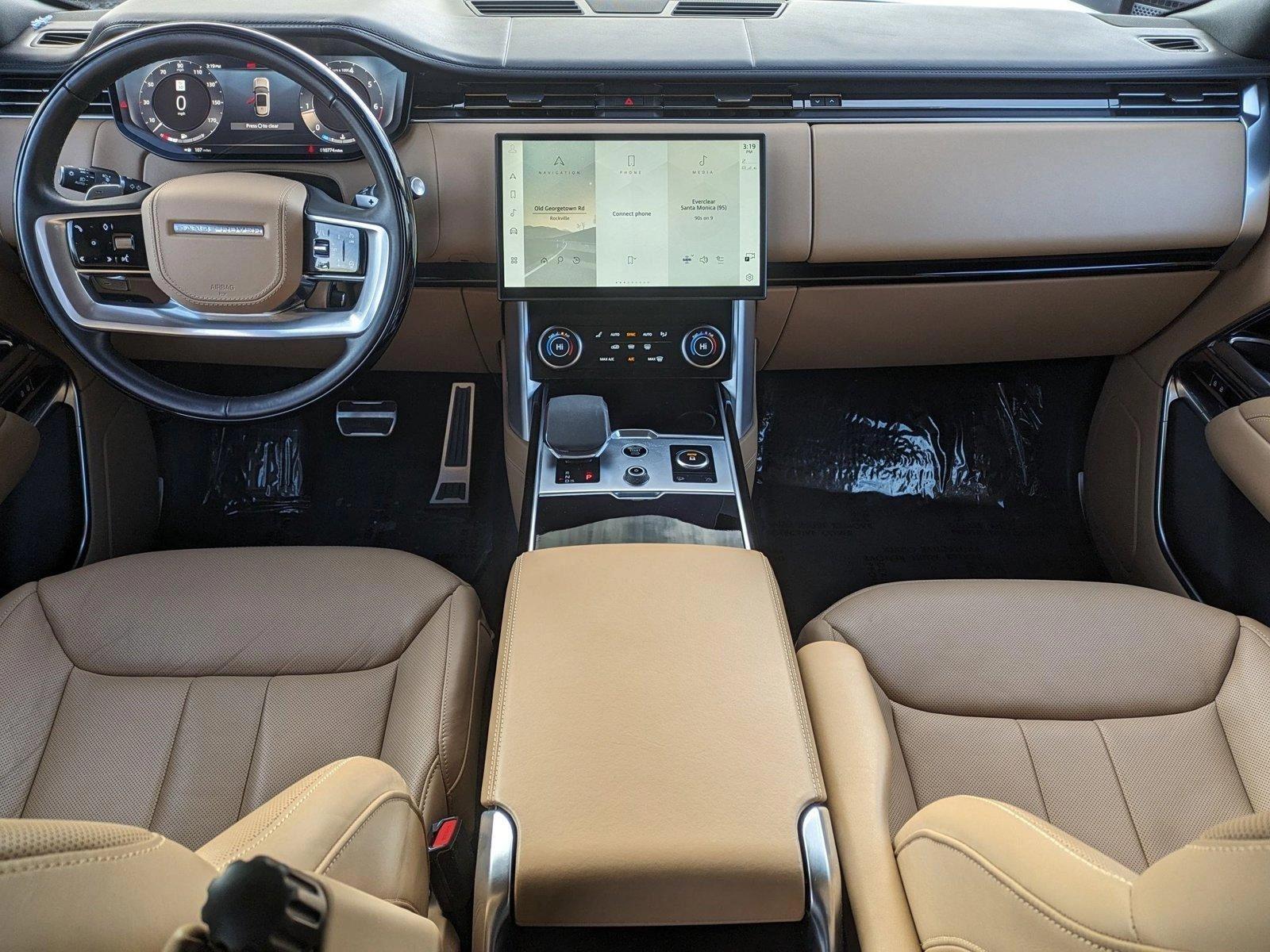 2023 Land Rover Range Rover Vehicle Photo in Bethesda, MD 20852