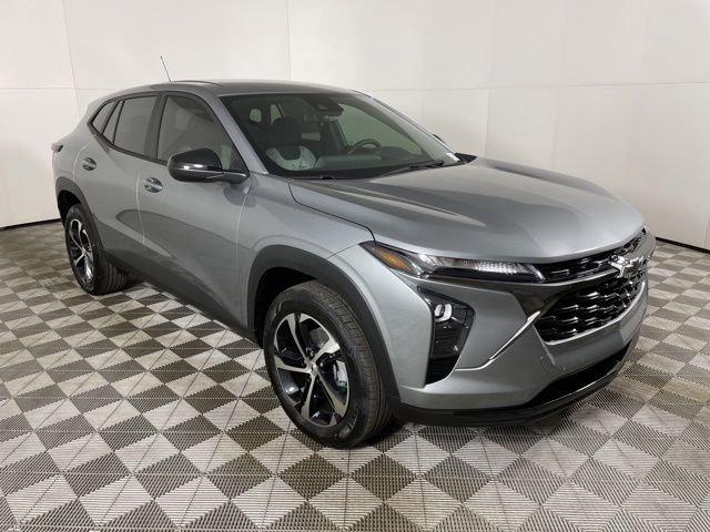 2025 Chevrolet Trax Vehicle Photo in PHOENIX, AZ 85014-3381