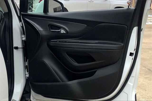 2019 Buick Encore Vehicle Photo in TOPEKA, KS 66609-0000