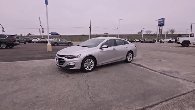 2022 Chevrolet Malibu Vehicle Photo in NEDERLAND, TX 77627-8017