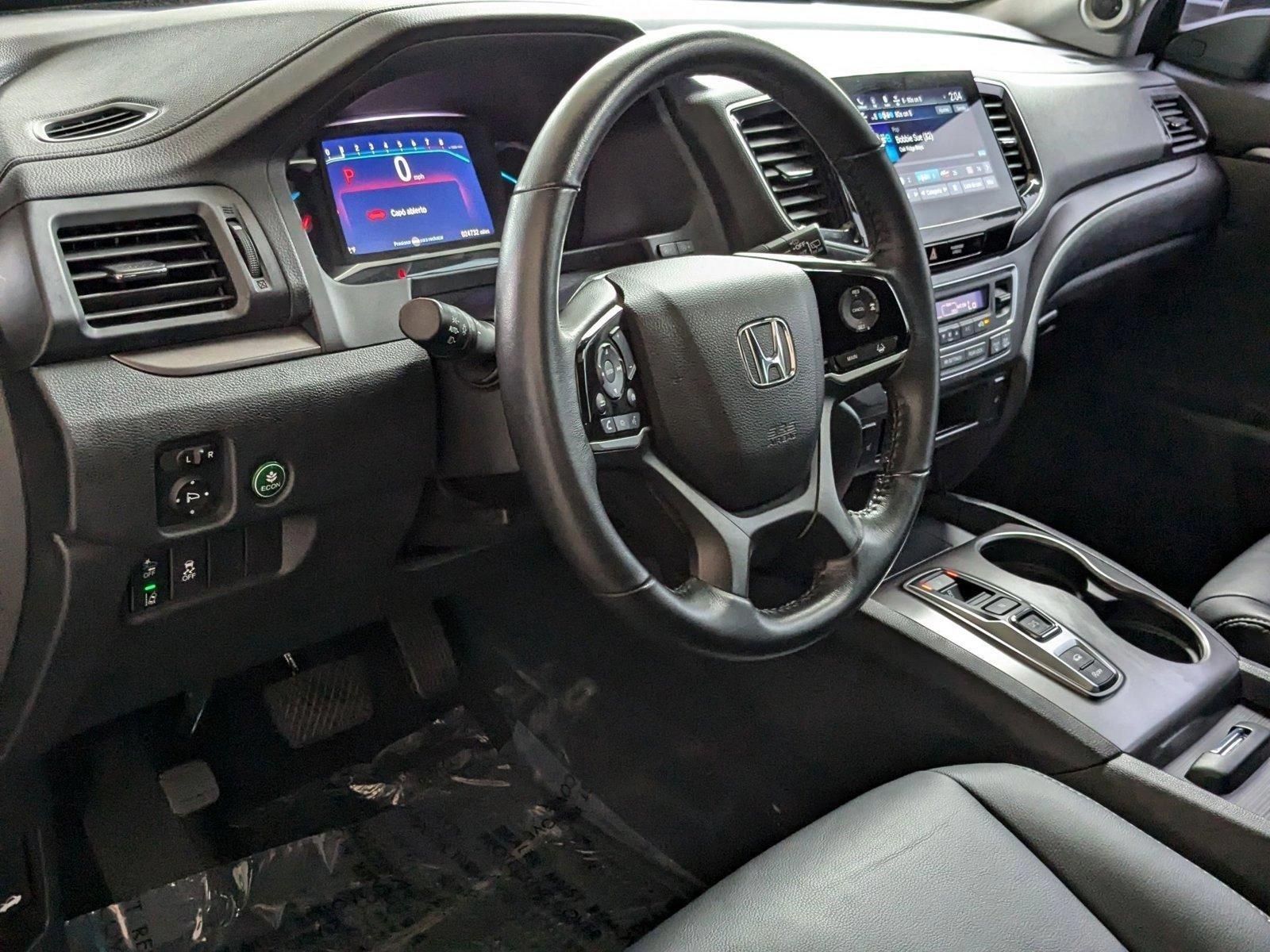 2022 Honda Pilot Vehicle Photo in Miami, FL 33015