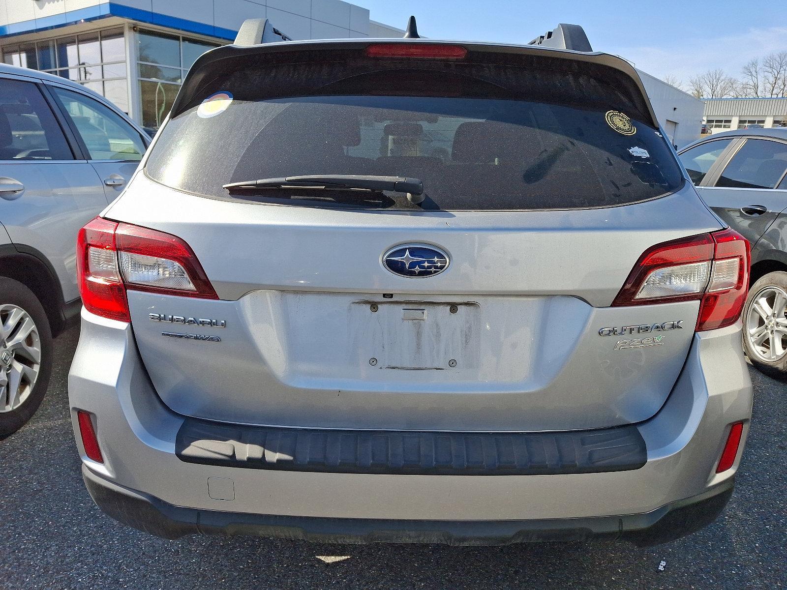 2016 Subaru Outback Vehicle Photo in BETHLEHEM, PA 18017-9401